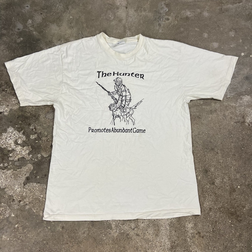 Vintage 90s Royal Avalon T-Shirt Size XL Cream The Hunter Outdoor Graphic